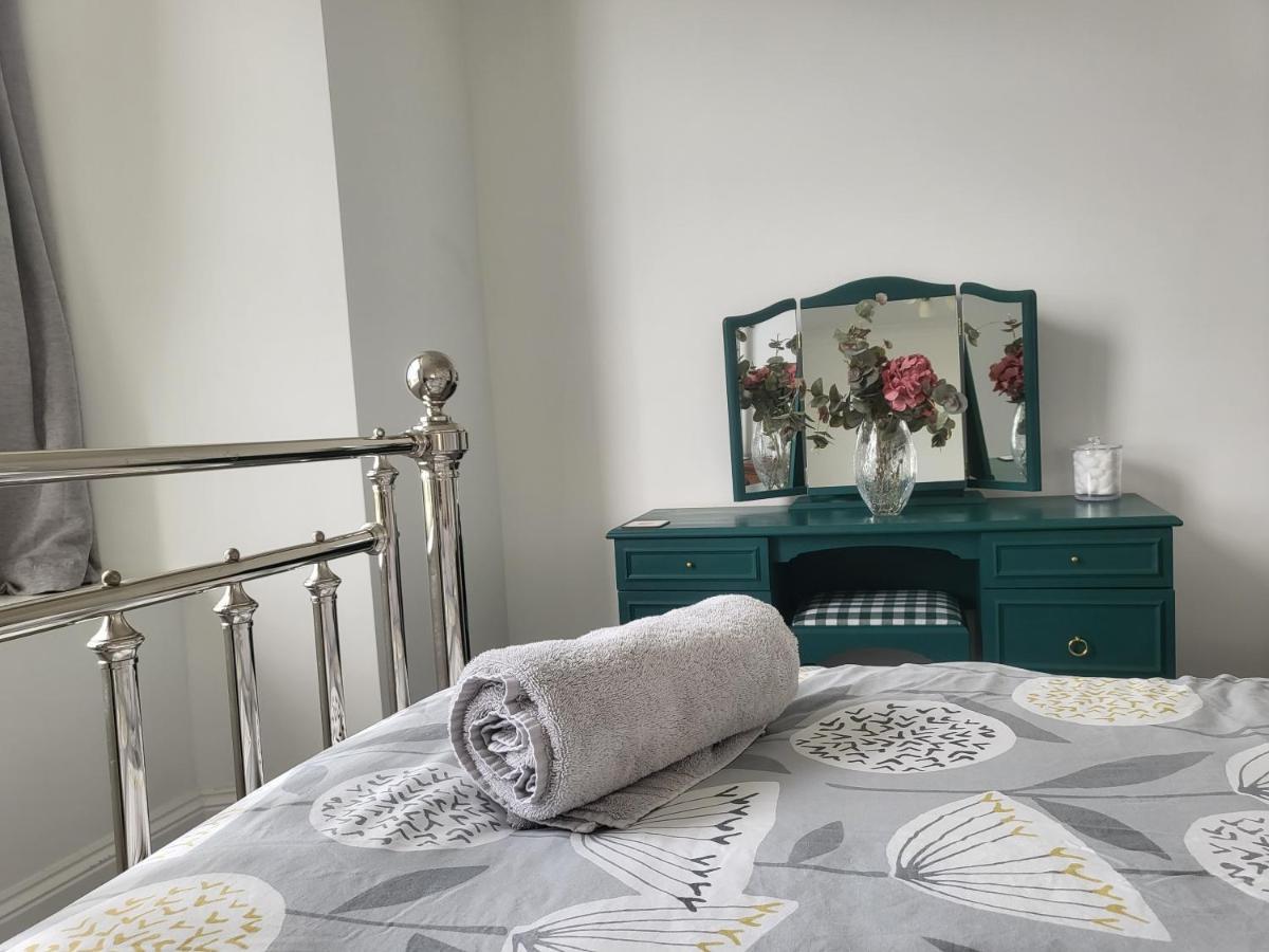 Loveliest Homes Torquay - 3 Bed, 2 Bathroom, Balcony, Parking Экстерьер фото